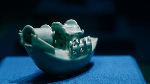 青瓷手机在线视频,一窥古代青瓷之美，尽享现代科技魅力  第1张